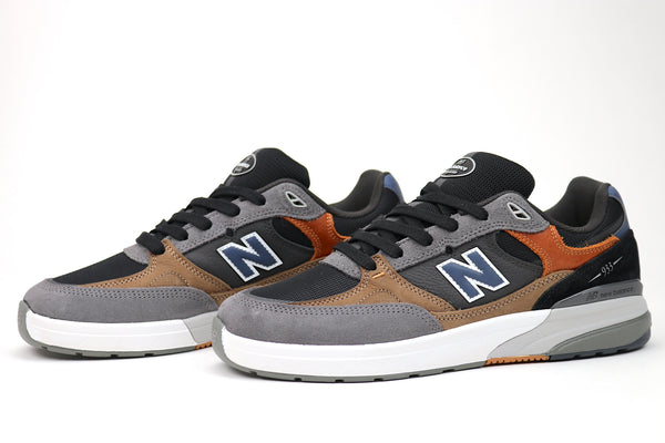 Andrew Reynolds 933MLT