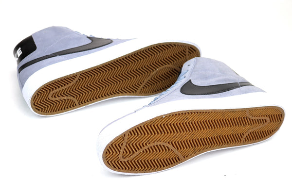 Zoom Blazer Mid