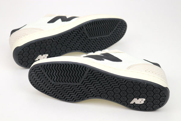 440 V2