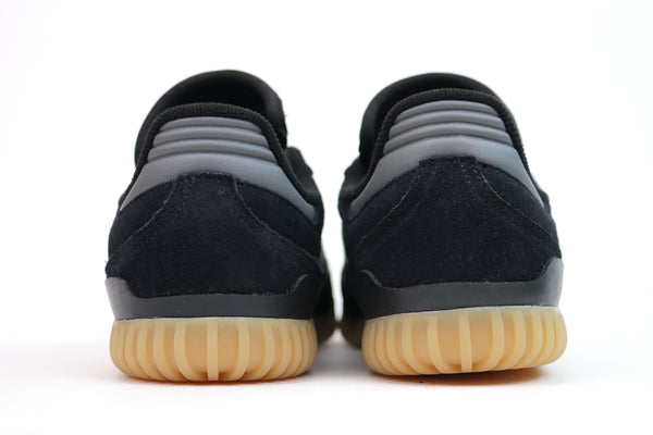 Busenitz Indoor Super