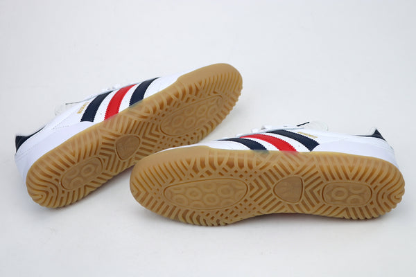 Busenitz Indoor Super