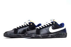 Zoom Tennis Classic x Rassvet