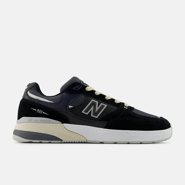 Andrew Reynolds 933BNT