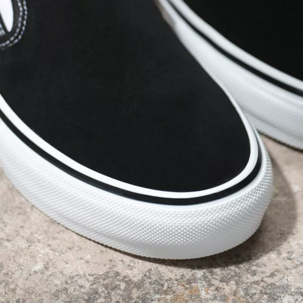 Skate Slip-On - Black/White